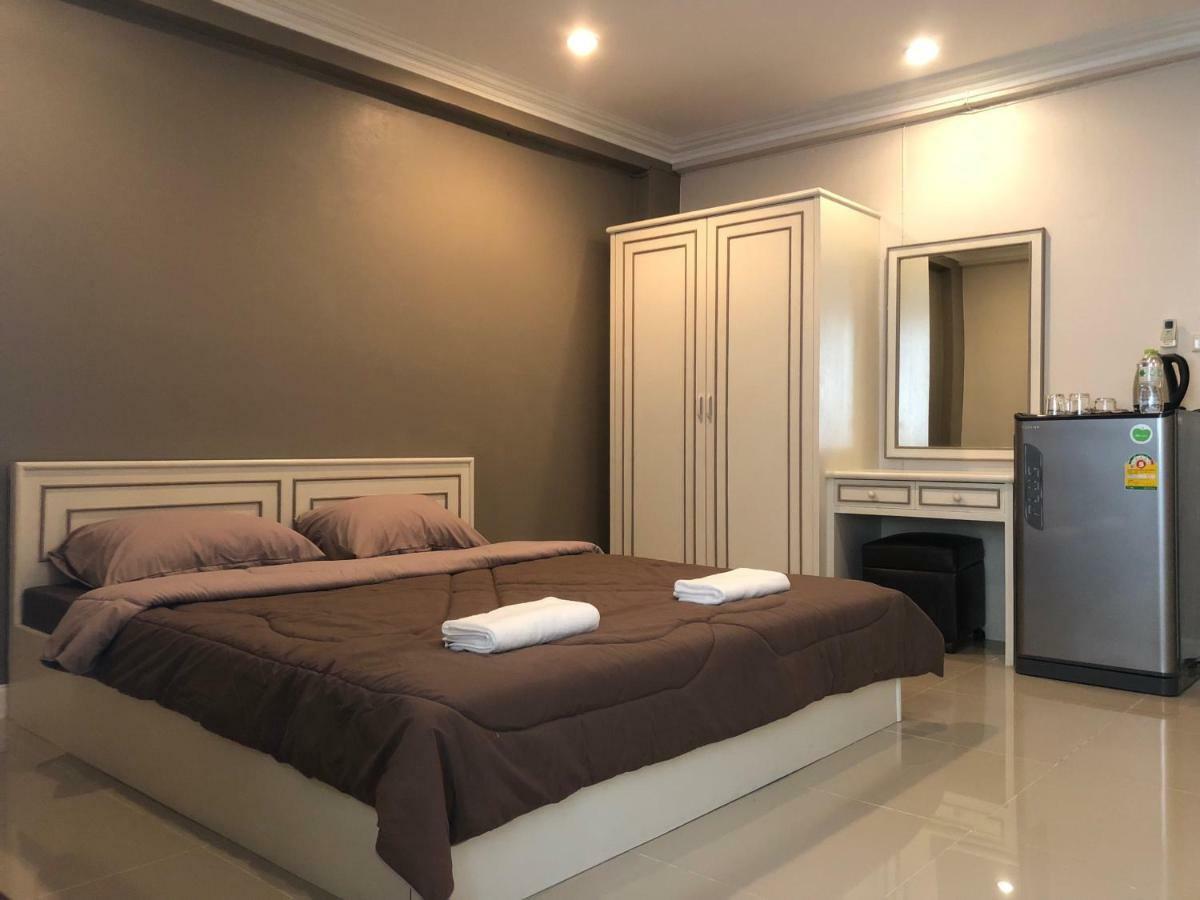Ferienwohnung M. Swita เอ็ม.สวิต Bangkok Exterior foto